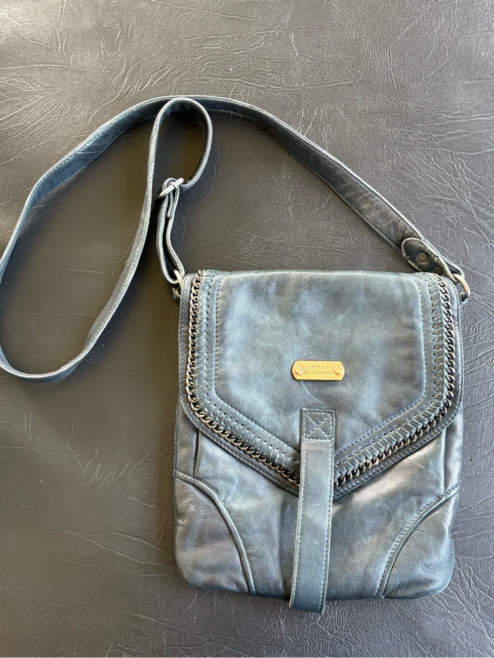 Harley-Davidson Genuine Lambskin Leather Blue Gray Chain Crossbody Bag